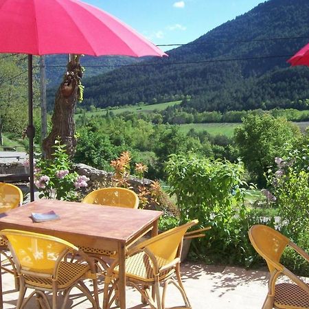 Le Vin De L'Ete Bed and Breakfast Ponet-et-Saint-Auban Buitenkant foto